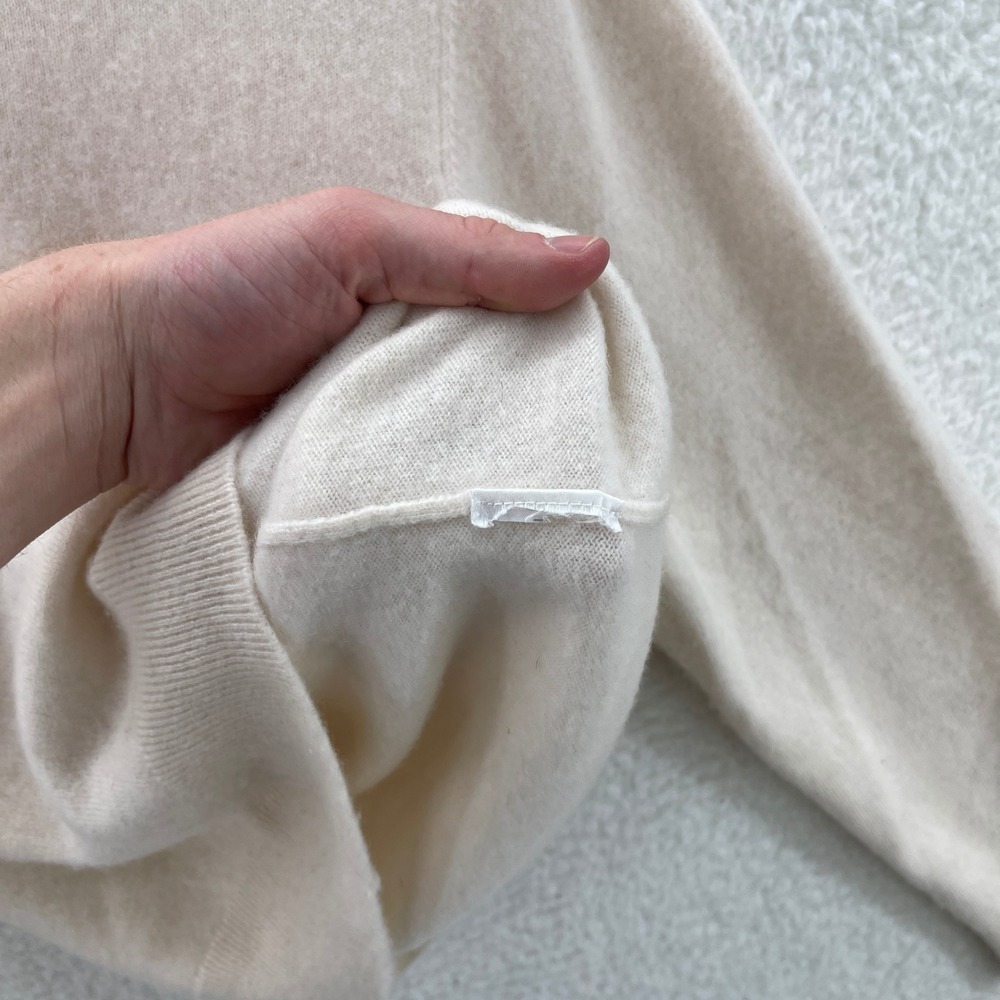Quince Sweater Womens L Cream Mongolian Cashmere Soft Luxury Cozy Cabin - Picture 4 of 7